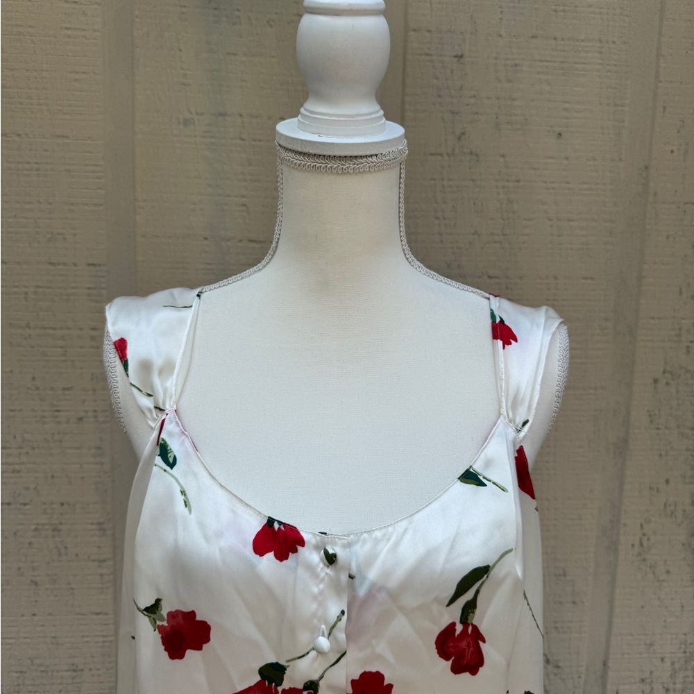 Barbizon Vintage Elegant Floral Chemise in White and Red - Picture 3 of 6